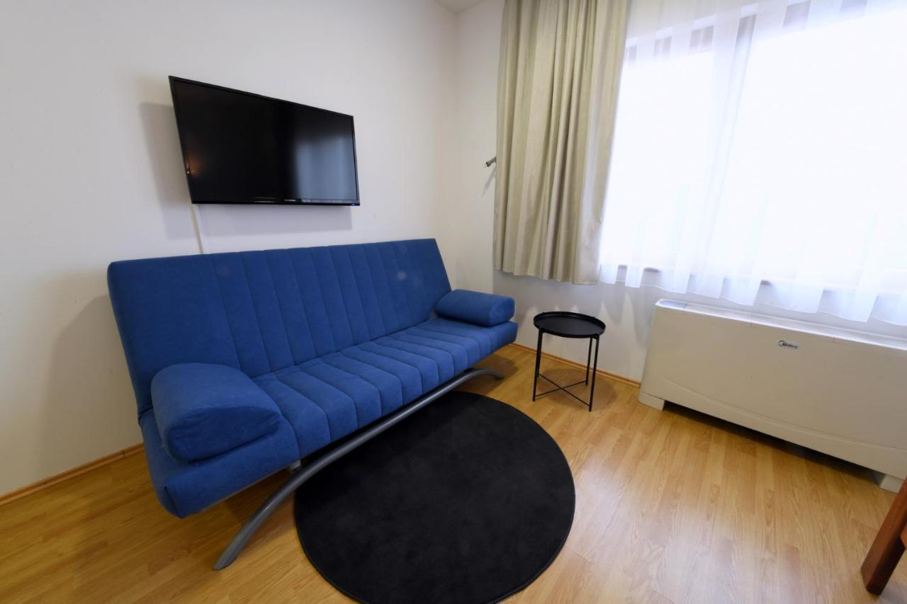 Apartments & Rooms Krizevci Exterior photo